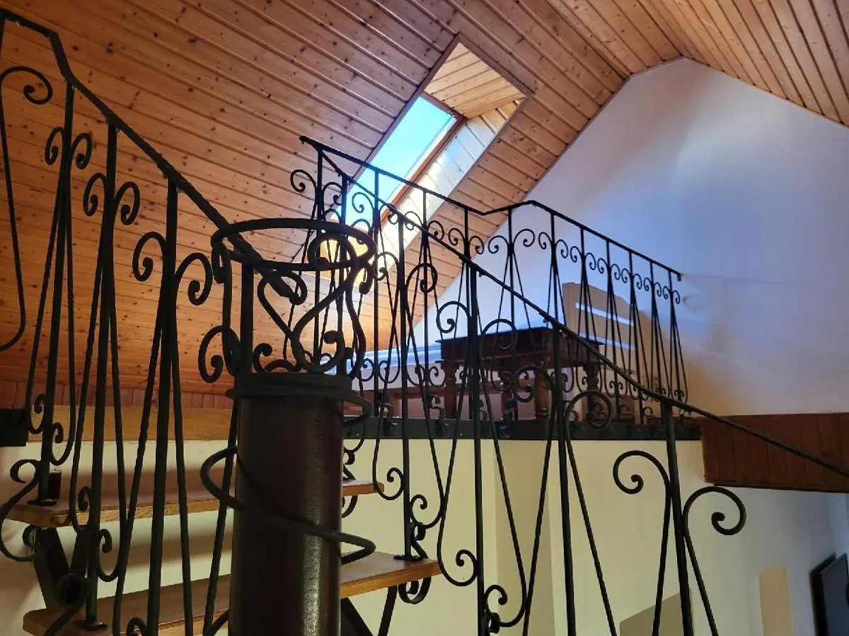 Sunflower Prague Apartments And Suites Çek Cumhuriyeti