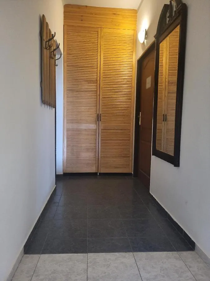Sunflower Prague Apartments And Suites